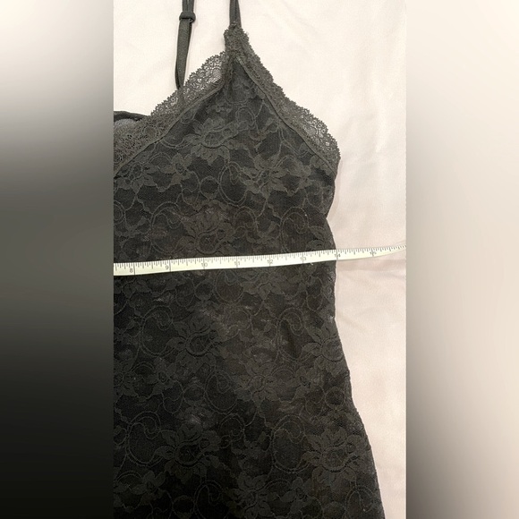 Victoria’s Secret Angels Camisole Y2K Top Built in Bra Licorice Black Lace L - Picture 6 of 11